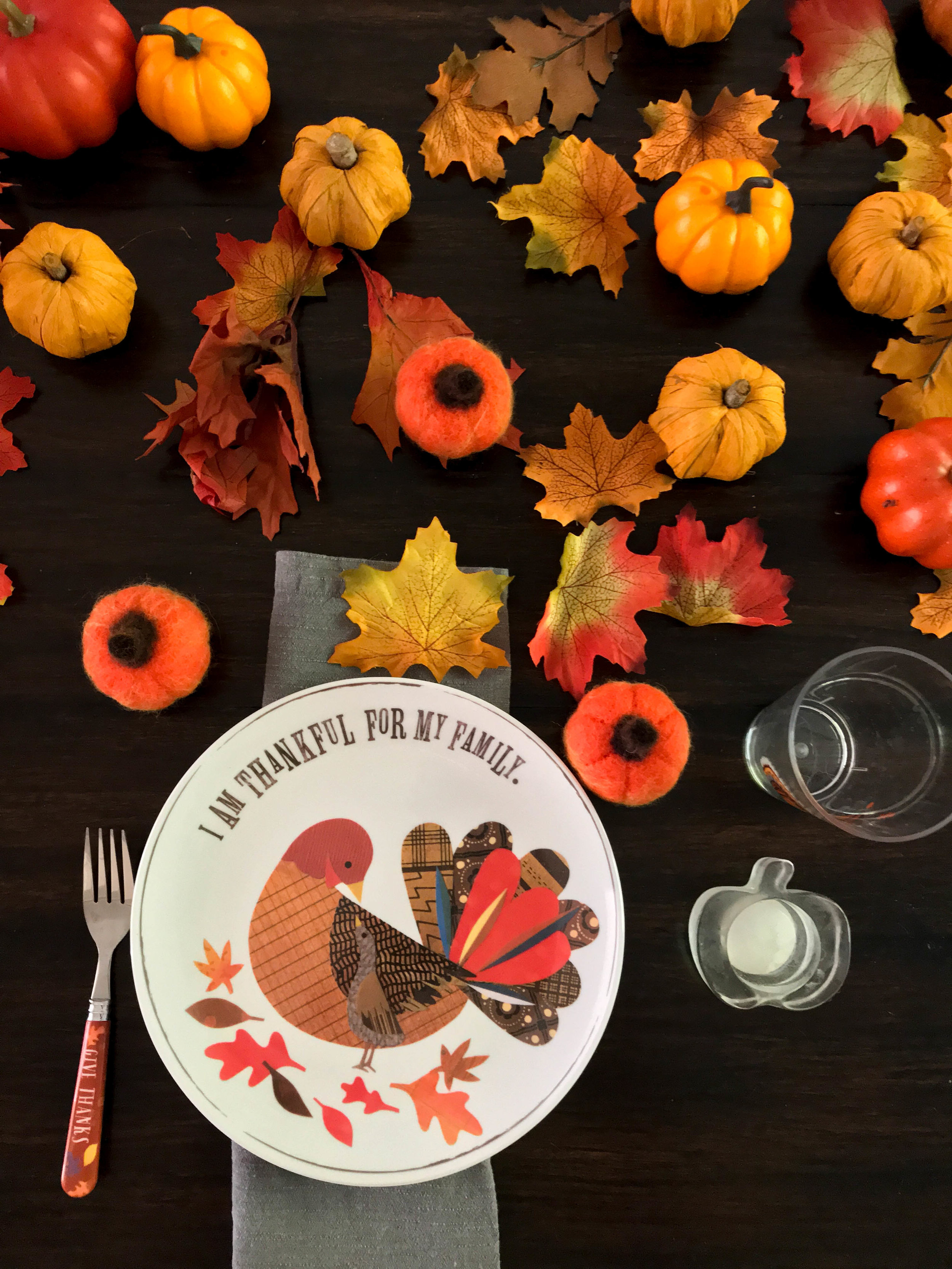 5 KID-FRIENDLY THANKSGIVING TABLE SETTING TIPS image 4
