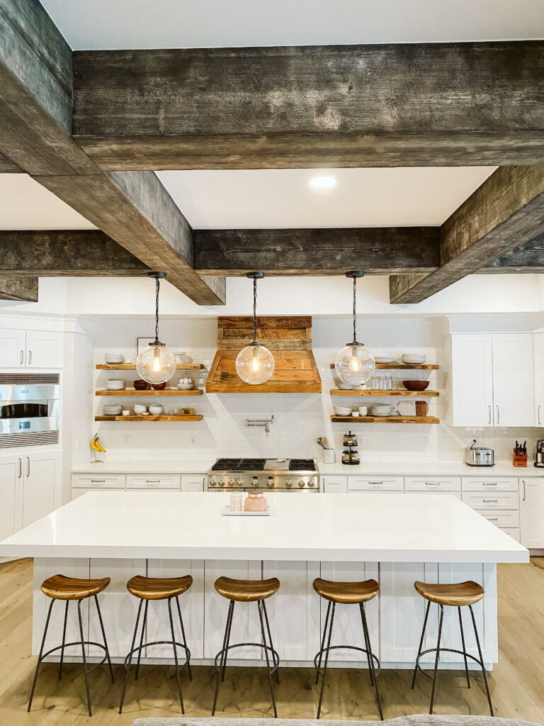 HOW TO MIX METALS IN A KITCHEN image 8