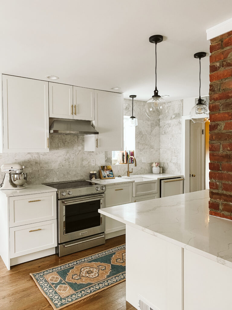 HOW TO MIX METALS IN KITCHEN image 6